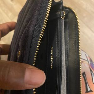 Juicy velour long wallet. New with tags. Never used.